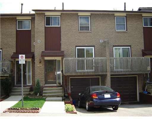1115 PARAMOUNT Drive #52, Stoney Creek