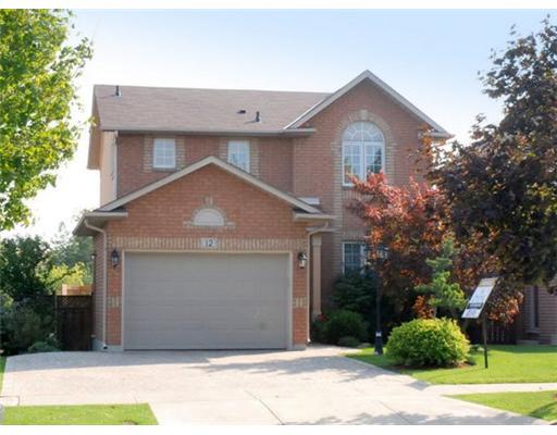 12 GLENHOLLOW Drive, Stoney Creek