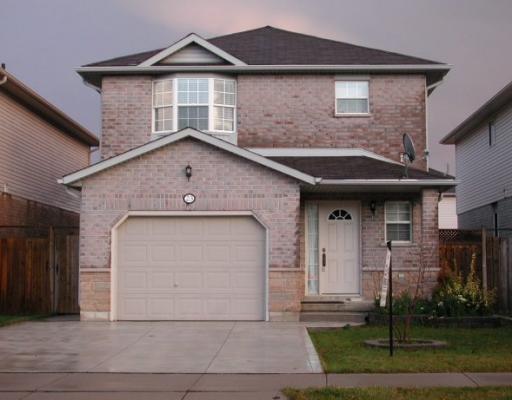 23 WILLOWRIDGE Way, Stoney Creek
