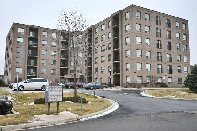 3497 UPPER MIDDLE Road #504, Burlington