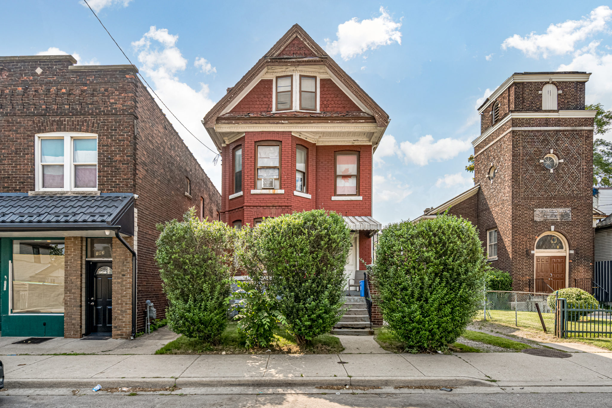 185 Sherman Ave N, Hamilton ON Michael St. Jean Realty