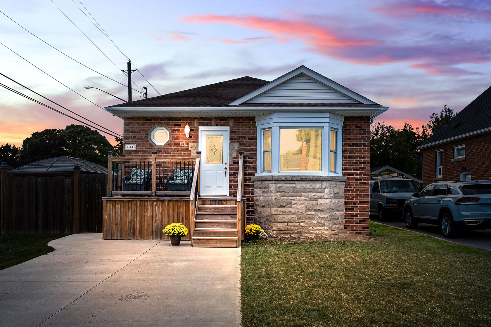 144 East 43rd St, Hamilton ON Michael St. Jean Realty