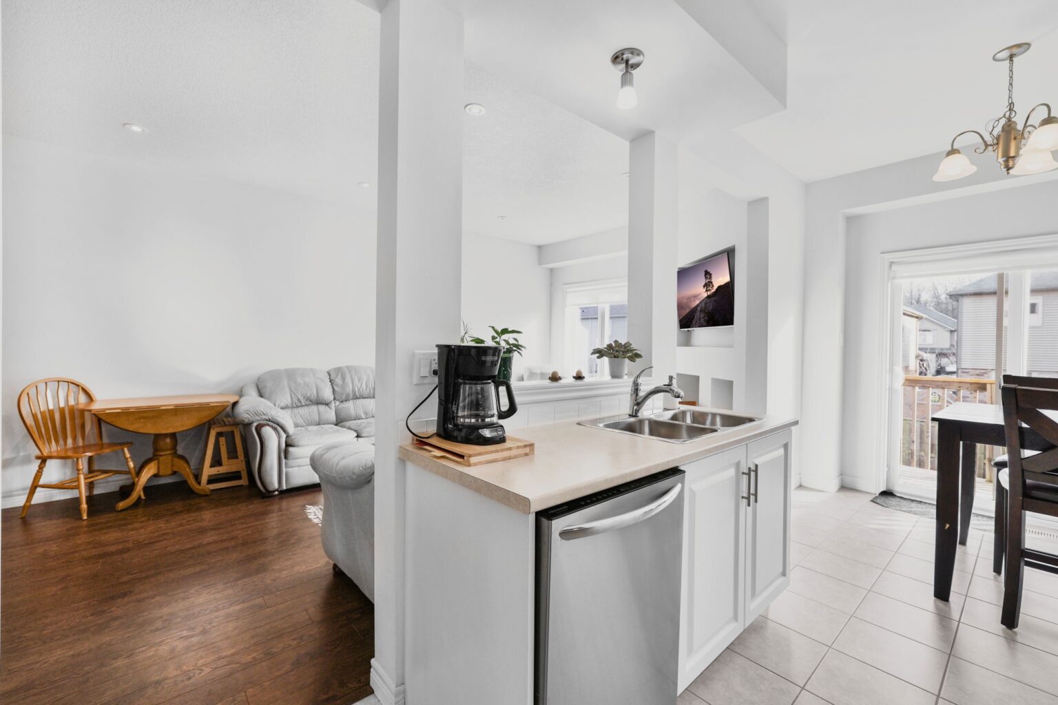 291 Pumpkin Pass, Binbrook ON Michael St. Jean Realty