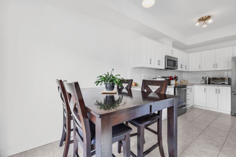 291 Pumpkin Pass, Binbrook ON Michael St. Jean Realty