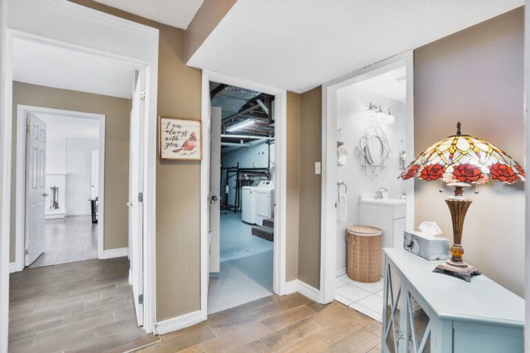 1849 Fiddlers Green Rd, Ancaster ON Michael St. Jean Realty