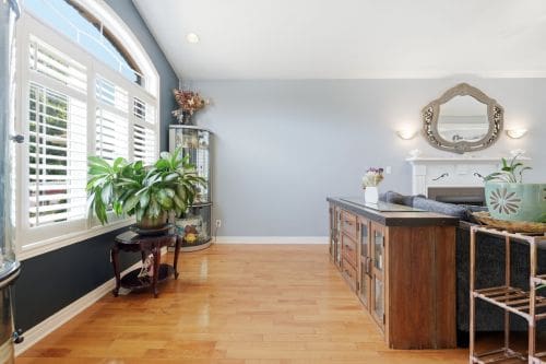 Open property gallery