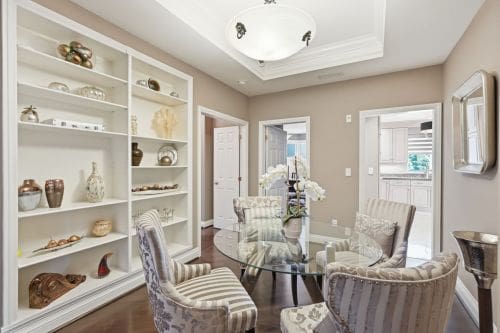 Open property gallery