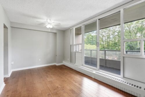 Open property gallery