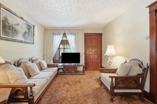 Open property gallery