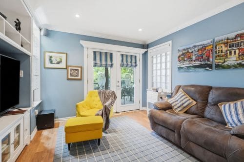 Open property gallery