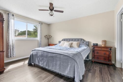 Open property gallery