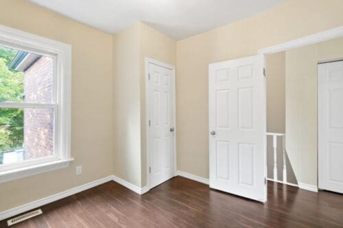 Open property gallery