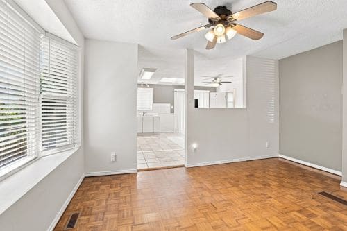 Open property gallery