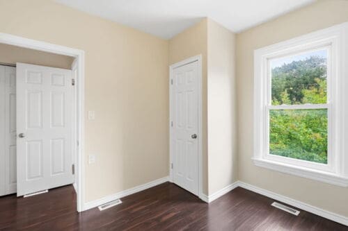 Open property gallery