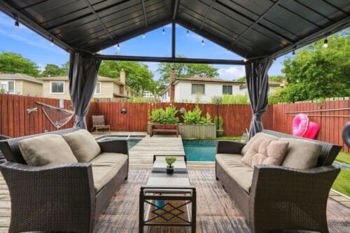 Open property gallery