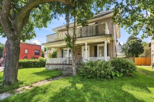Open property gallery