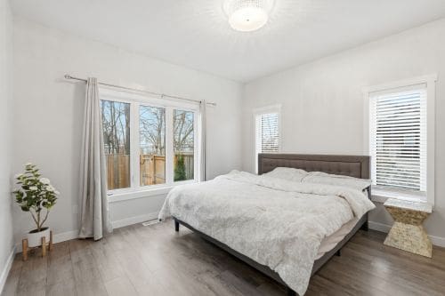 Open property gallery
