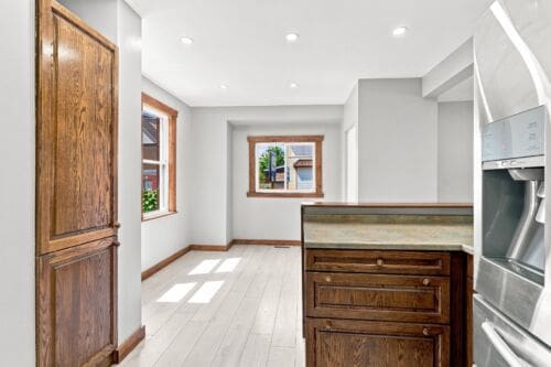 Open property gallery