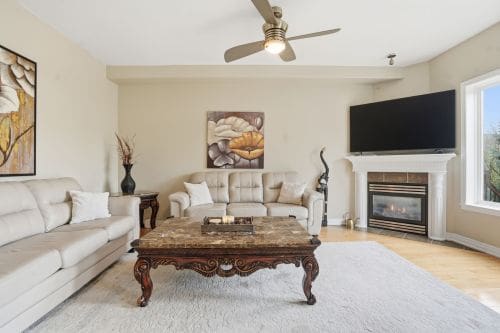 Open property gallery