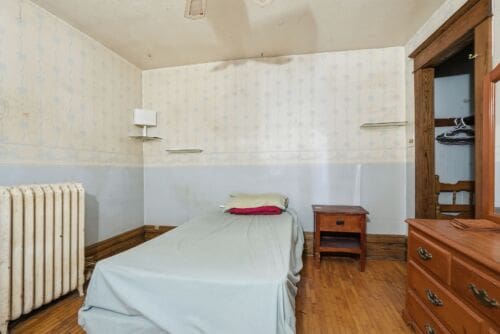 Open property gallery