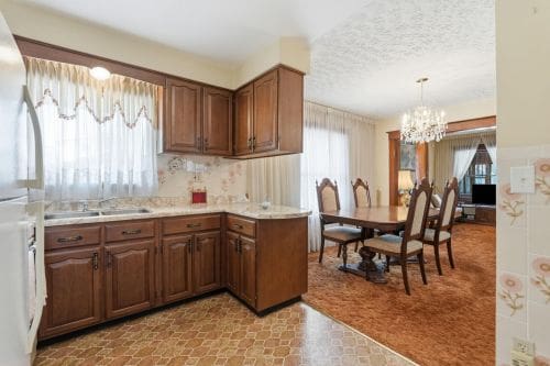 Open property gallery