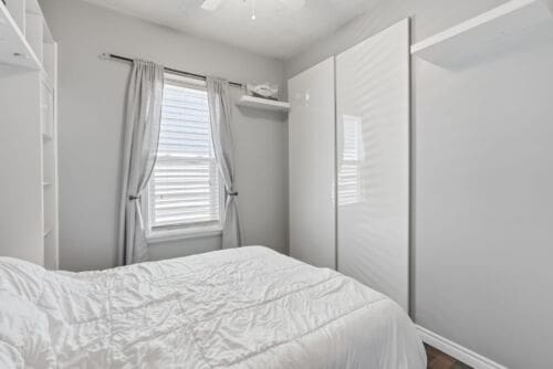 Open property gallery