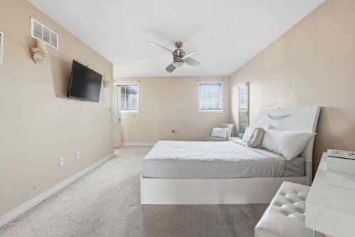 Open property gallery