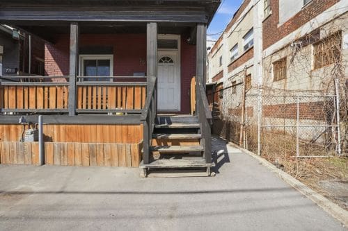 Open property gallery