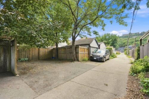 Open property gallery