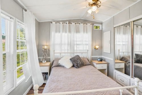 Open property gallery