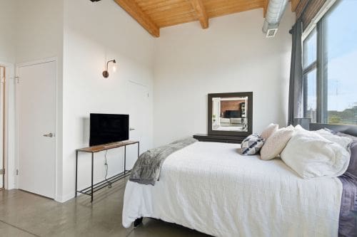 Open property gallery
