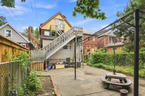 Open property gallery