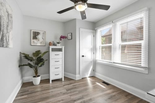 Open property gallery