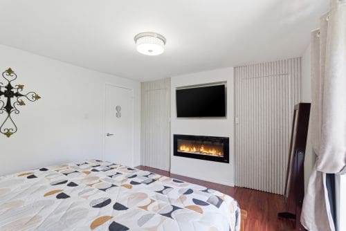 Open property gallery