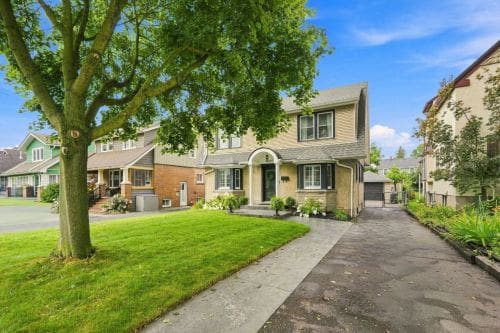 Open property gallery