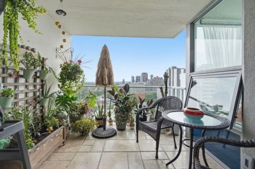 Open property gallery