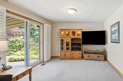 Open property gallery
