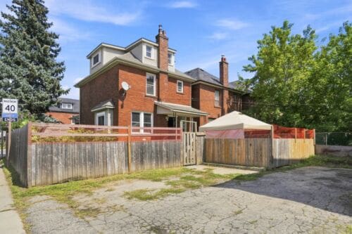 Open property gallery