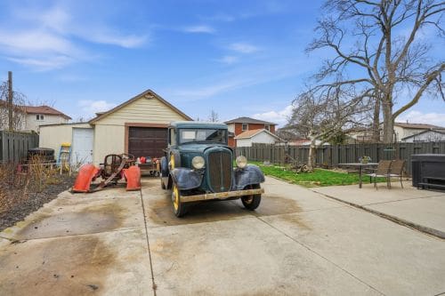 Open property gallery