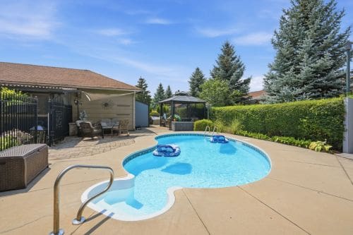 Open property gallery