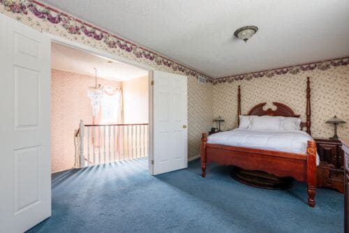 Open property gallery