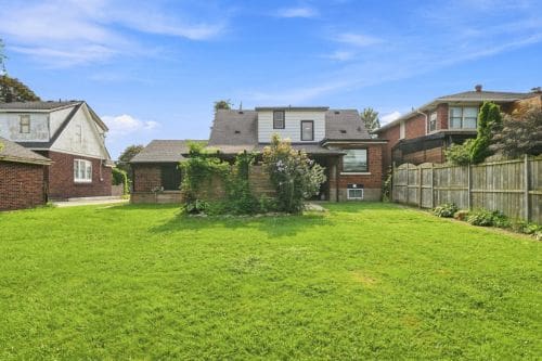 Open property gallery