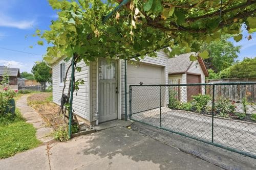 Open property gallery