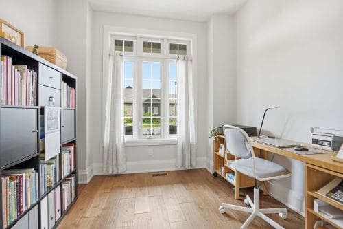Open property gallery