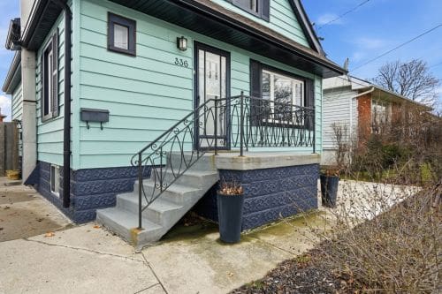 Open property gallery