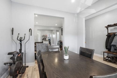 Open property gallery