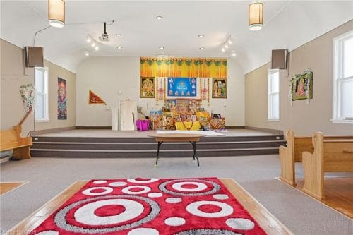 Open property gallery
