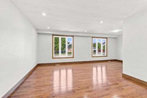 Open property gallery