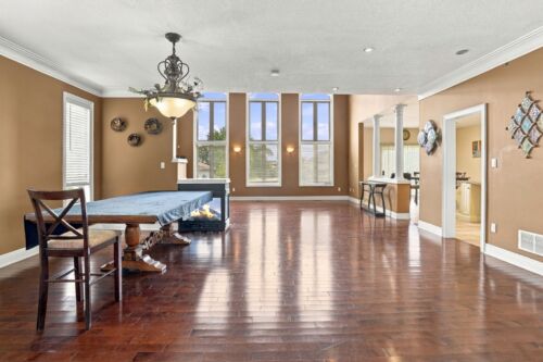 Open property gallery