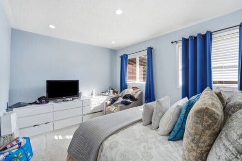 Open property gallery